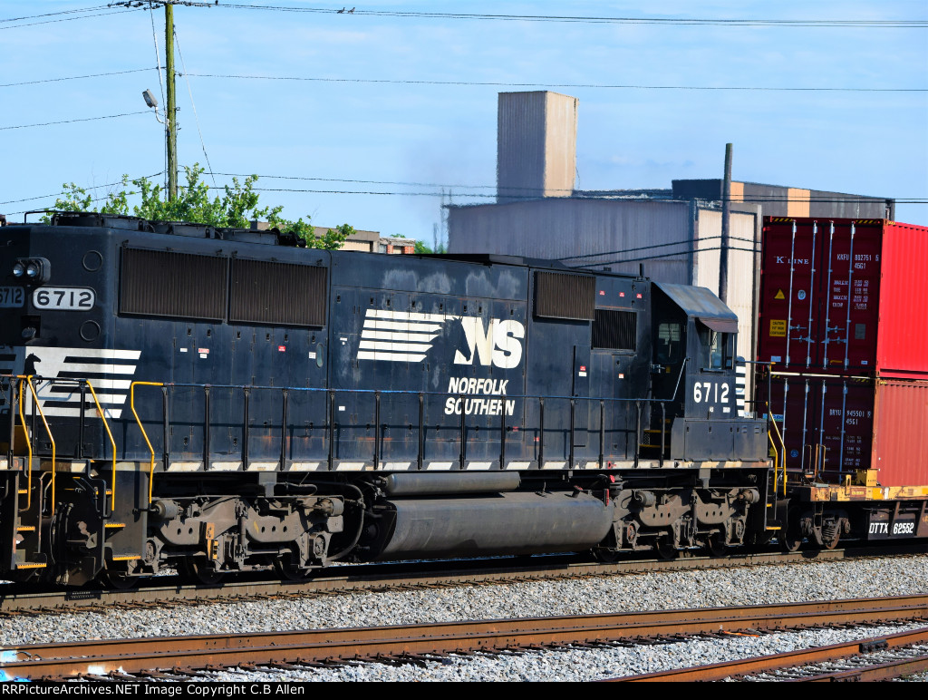 NS 6712